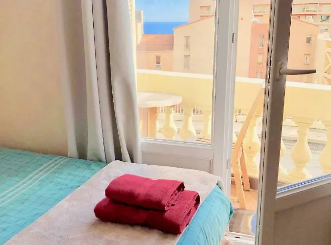 Monaco شقة